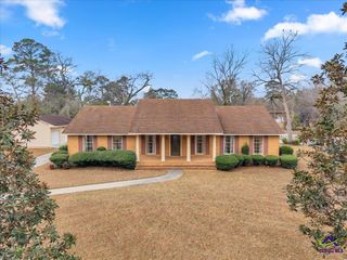 308 Rosewood Drive, Dublin, GA 31021