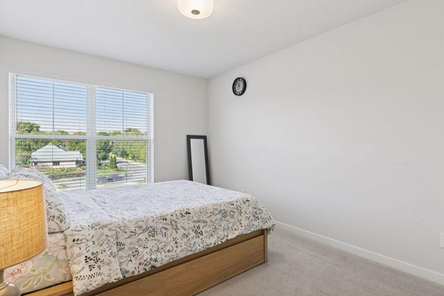 2867 Lexington Place N, Roseville, MN 55113