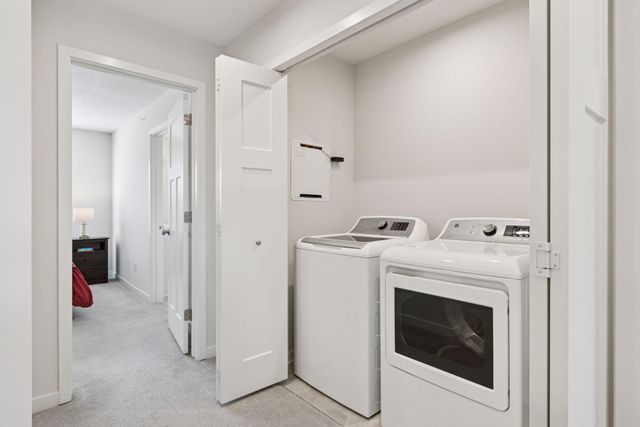 2867 Lexington Place N, Roseville, MN 55113