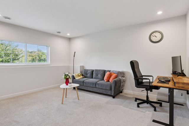 2867 Lexington Place N, Roseville, MN 55113