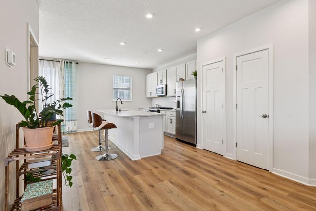 2867 Lexington Place N, Roseville, MN 55113