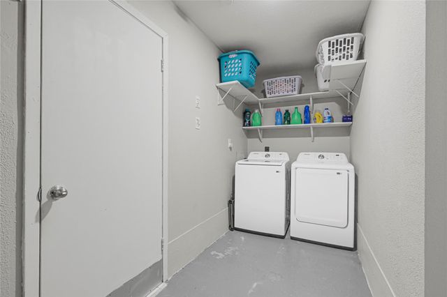 1613 Wycliffe Drive, Houston, TX 77043