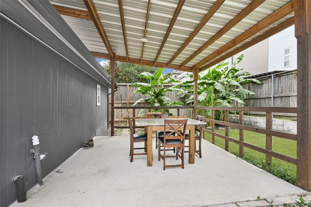 1613 Wycliffe Drive, Houston, TX 77043