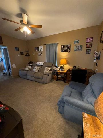 300 E 3rd South Street, Mount Olive, IL 62069