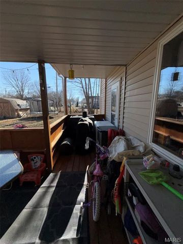 300 E 3rd South Street, Mount Olive, IL 62069