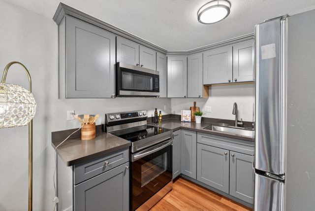 3320 Cherry Avenue, San Jose, CA 95118