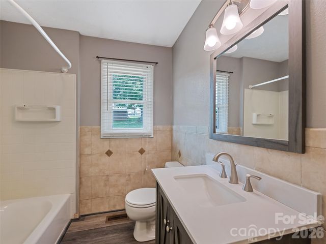 111 Keith Street, Clyde, NC 28721