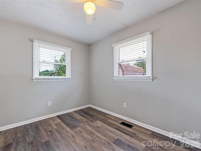111 Keith Street, Clyde, NC 28721