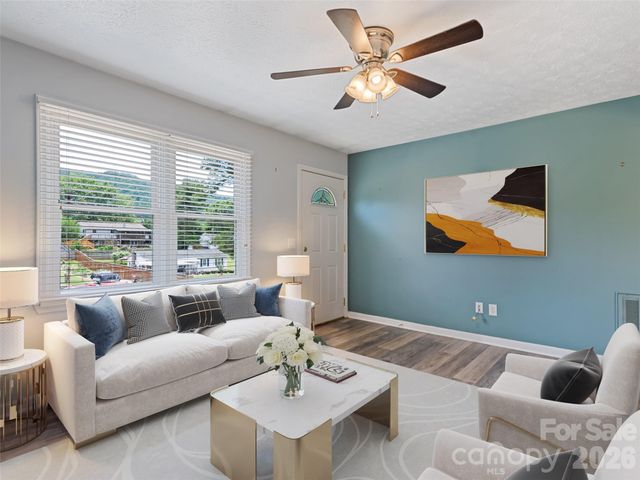 111 Keith Street, Clyde, NC 28721