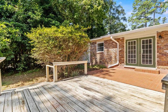 2301 Spoonwood Drive, Tallahassee, FL 32303