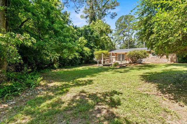 2301 Spoonwood Drive, Tallahassee, FL 32303