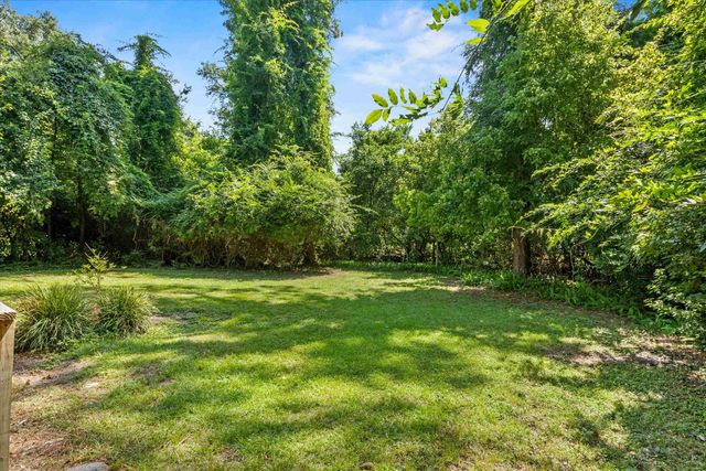 2301 Spoonwood Drive, Tallahassee, FL 32303