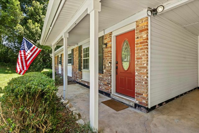 2301 Spoonwood Drive, Tallahassee, FL 32303