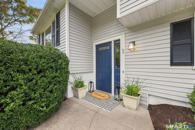65 Cynthia Drive, Fairfield, CT 06824