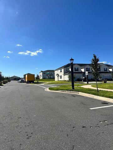 1102 SEASIDE MIST TRL, Kissimmee, FL 34747