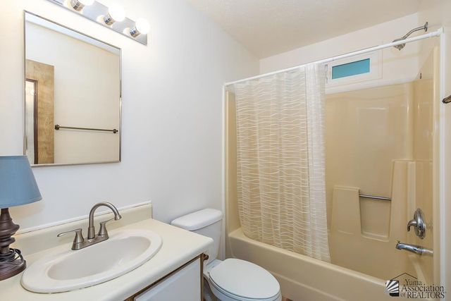 2303 W Dos Pesos, Yuma, AZ 85364