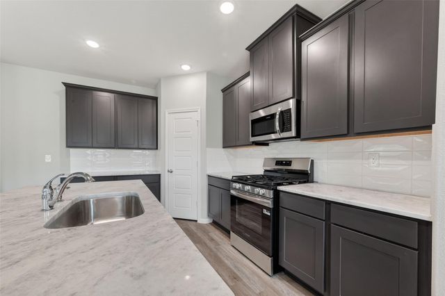 2110 Spring Hollow Drive, Baytown, TX 77521