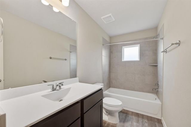 2110 Spring Hollow Drive, Baytown, TX 77521