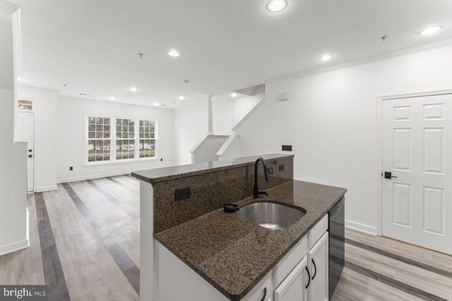 42261 TERRAZZO TER, Aldie, VA 20105