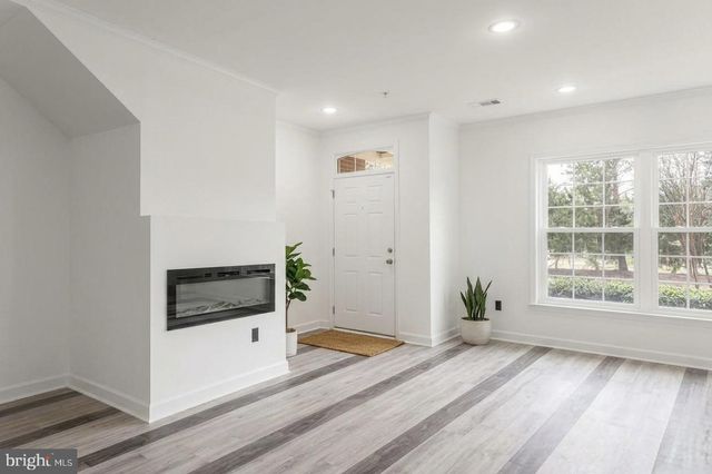 42261 TERRAZZO TER, Aldie, VA 20105