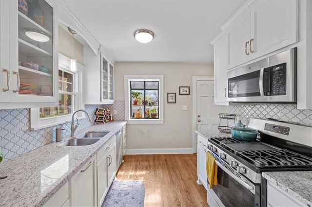 645 E 62nd Street, Kansas City, MO 64110