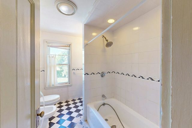 4 Woodside Park, Winthrop, MA 02152
