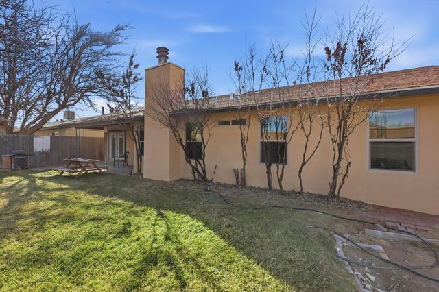 5408 Cimarron Road NW, Albuquerque, NM 87120