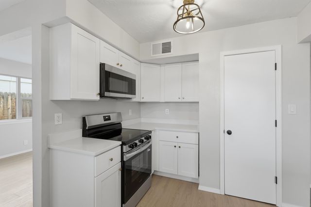 5408 Cimarron Road NW, Albuquerque, NM 87120