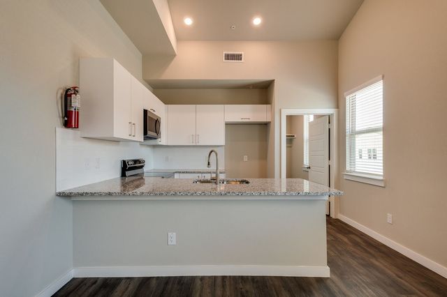 750 Fallow Drive, Venus, TX 76084