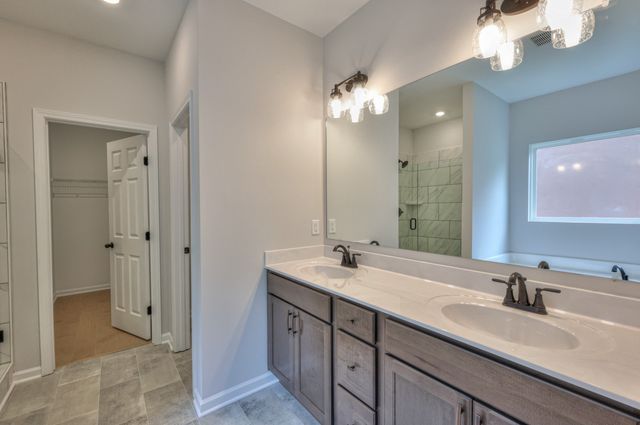 471 Duchess Blvd, Gallatin, TN 37066