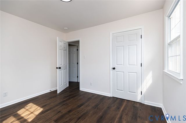 20501 Hickory Ct, South Chesterfield, VA 23803