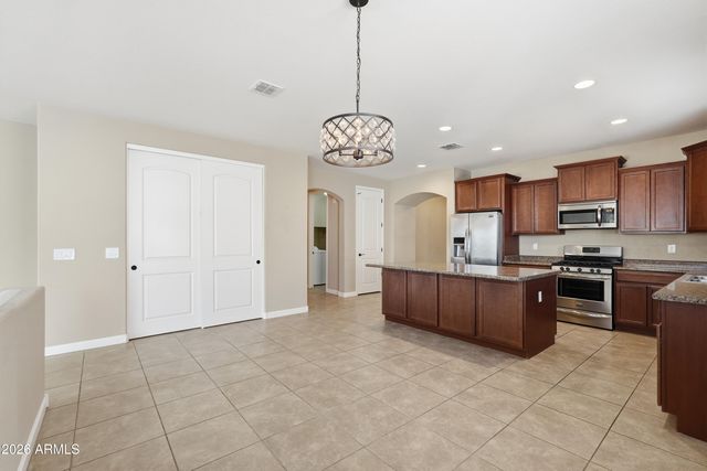 9413 W GEORGIA Avenue, Glendale, AZ 85305