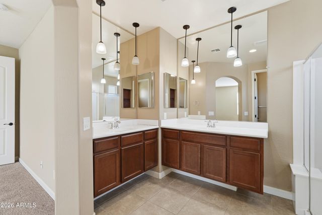 9413 W GEORGIA Avenue, Glendale, AZ 85305