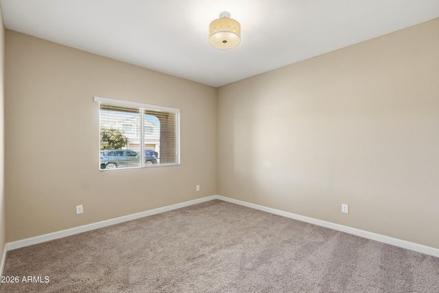 9413 W GEORGIA Avenue, Glendale, AZ 85305