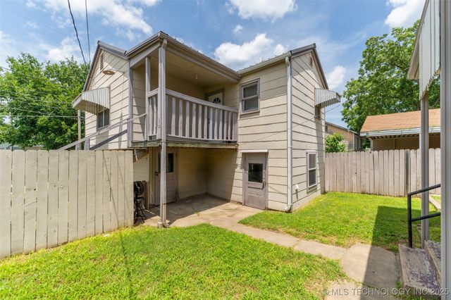 111 S Chickasaw Avenue, Bartlesville, OK 74003