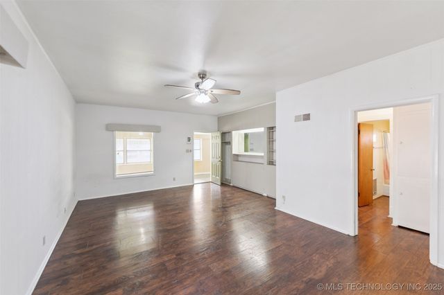 111 S Chickasaw Avenue, Bartlesville, OK 74003