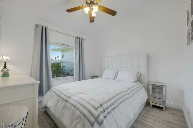 1724 SW 31 LN, Cape Coral, FL 33914