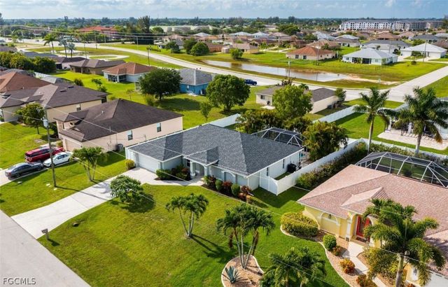 1724 SW 31 LN, Cape Coral, FL 33914