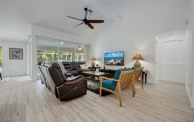 1724 SW 31 LN, Cape Coral, FL 33914