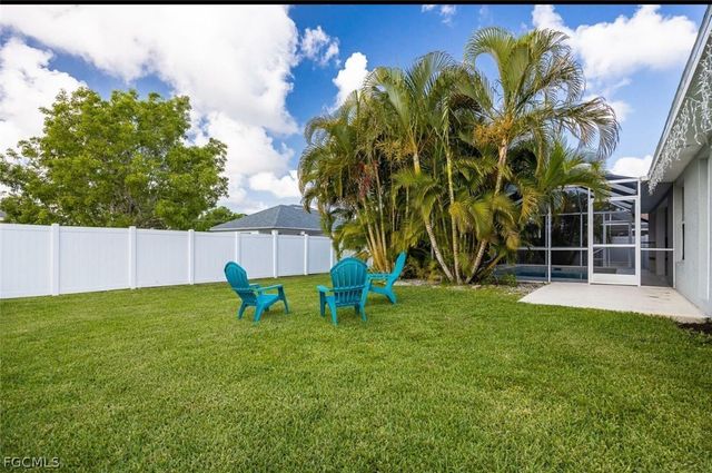 1724 SW 31 LN, Cape Coral, FL 33914