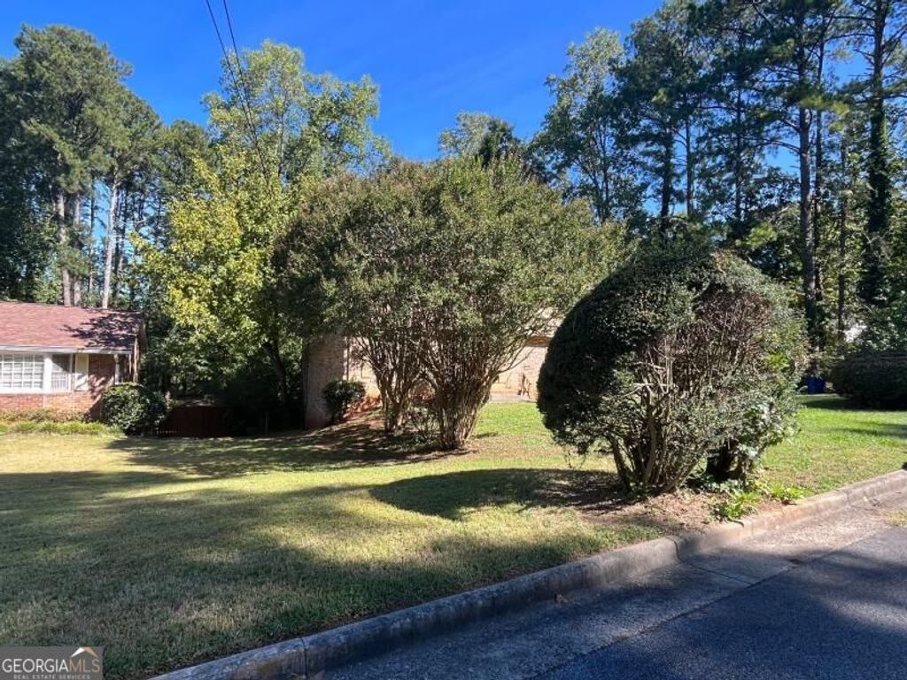 3059 Sorrento Circle SW, Atlanta, GA 30331 — photo 2