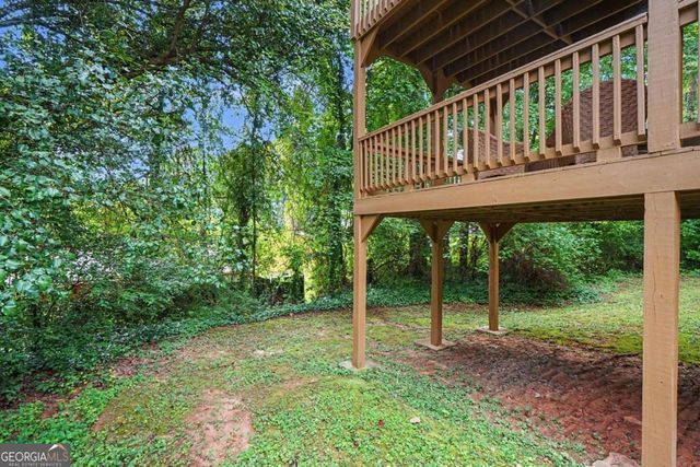 671 Pepperwood Trail, Stone Mountain, GA 30087