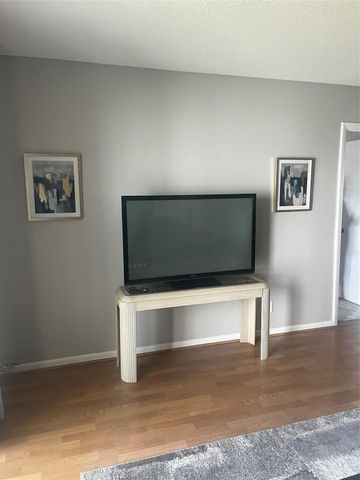 600 NE 2nd Street 207, Dania Beach, FL 33004