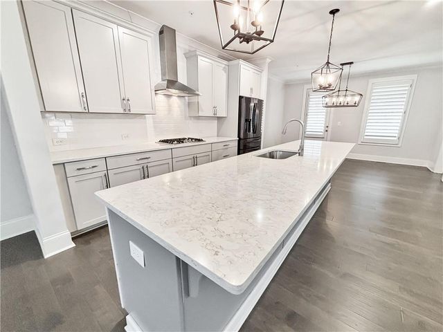 300 Meadow Mill Way, Woodstock, GA 30188