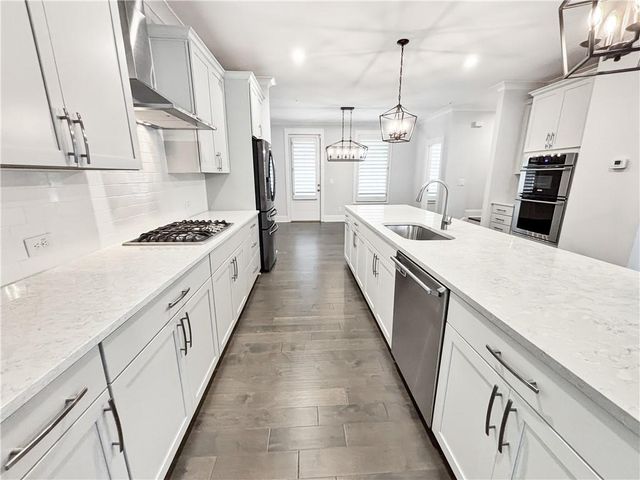 300 Meadow Mill Way, Woodstock, GA 30188