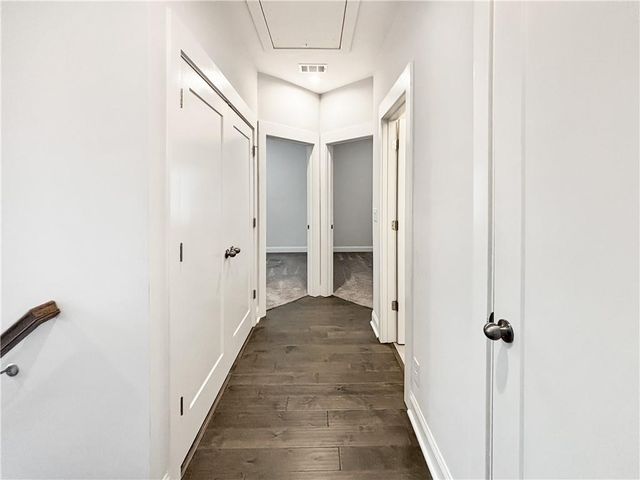 300 Meadow Mill Way, Woodstock, GA 30188