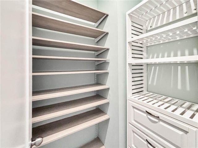 300 Meadow Mill Way, Woodstock, GA 30188