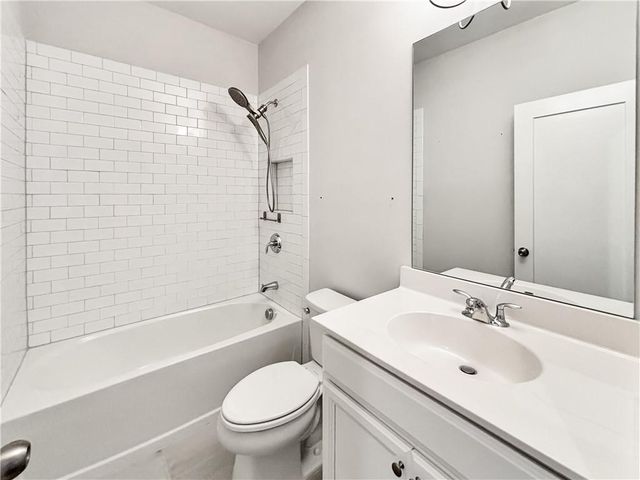 300 Meadow Mill Way, Woodstock, GA 30188