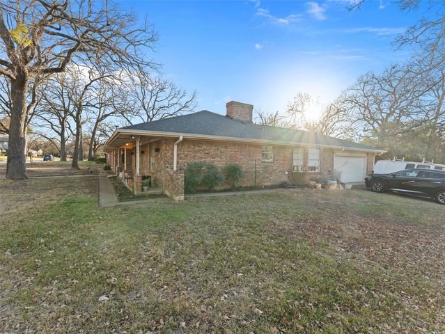 1312 Oak Glen Trail, Arlington, TX 76012