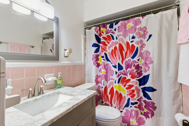 2655 Willow Street, Dearborn, MI 48124